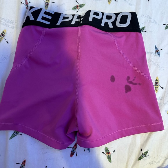 hot pink nike pro shorts 3” - Picture 2 of 4
